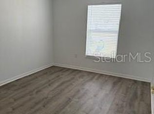 1701 Avoca Dr, Tarpon Springs, FL 34689