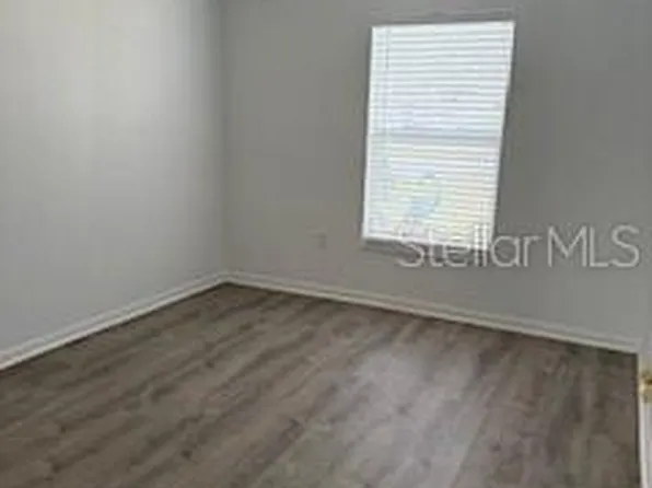 1701 Avoca Dr, Tarpon Springs, FL 34689