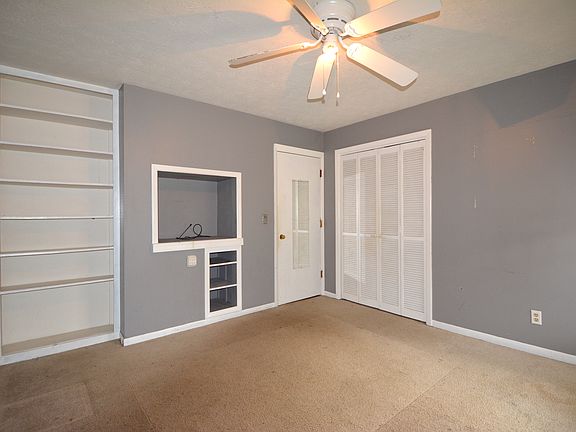 5th image of 211 Lakewood Dr