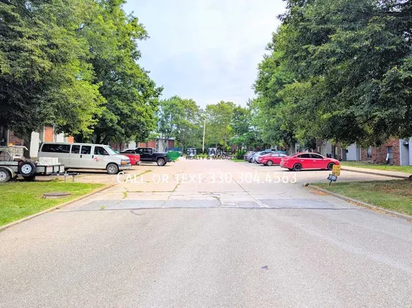 Autumn Chase Townhomes, 310 Engadine Ct SW #B3, Sugarcreek, OH 44681