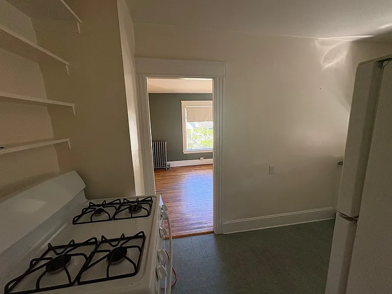 80 Grant St #9 — Photo 7