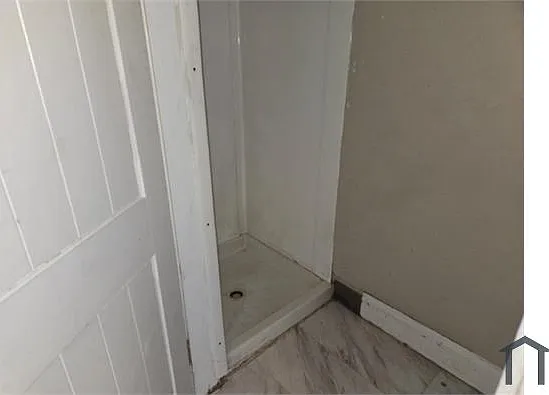 225 W Upton St #2-F — Photo 5