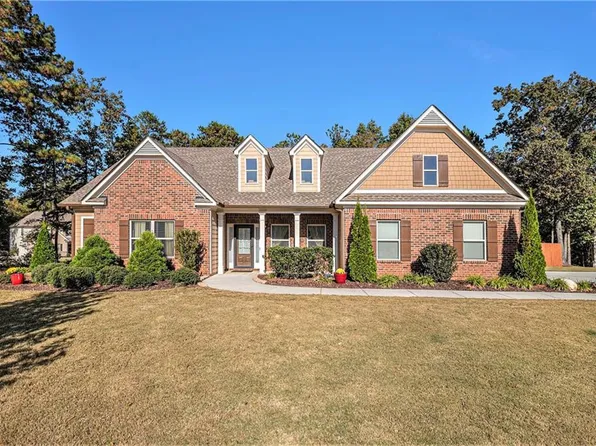 800 Willow Grass Ct, Covington, GA 30014