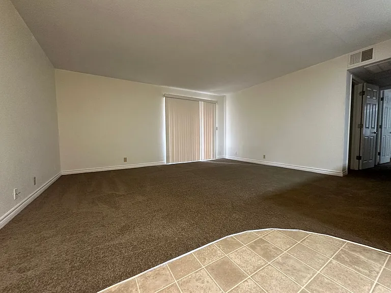 4320 Sandy River Dr #96 — Photo 2
