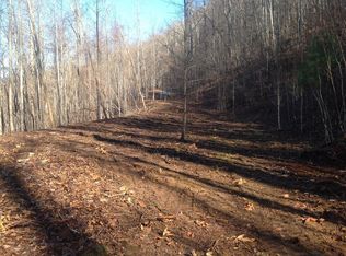 122 Chesapeake Ln, Sylva, NC 28779