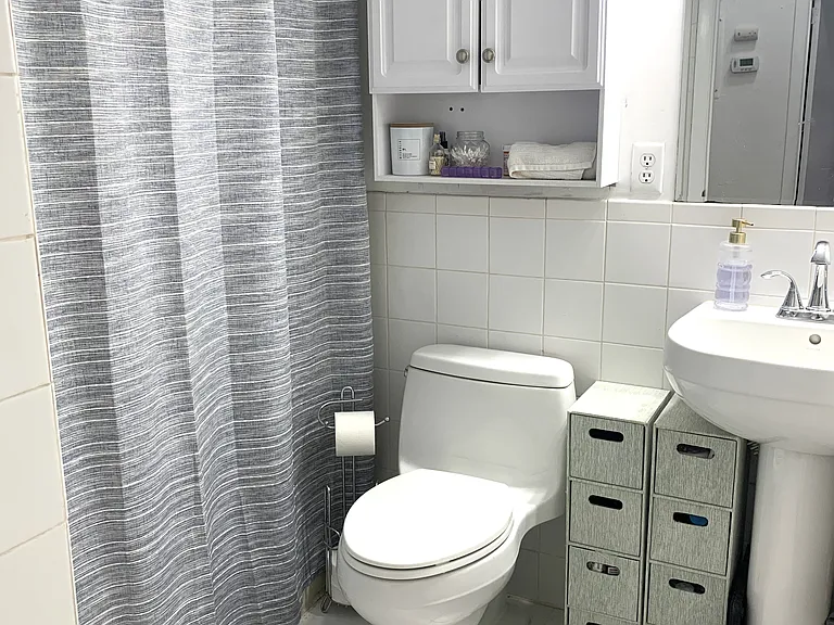 154 F St #1 — Photo 14