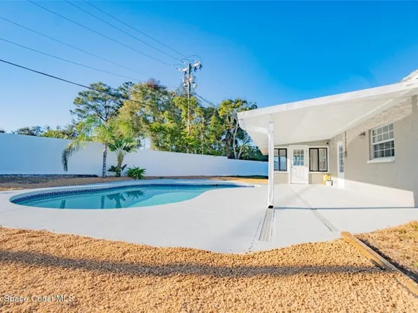 400 Clarewood Blvd, Titusville, FL 32796