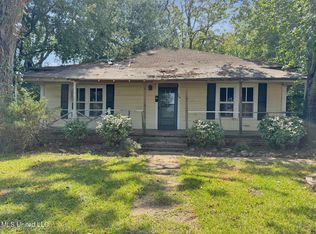 724 E Cherokee St, Brookhaven, MS 39601