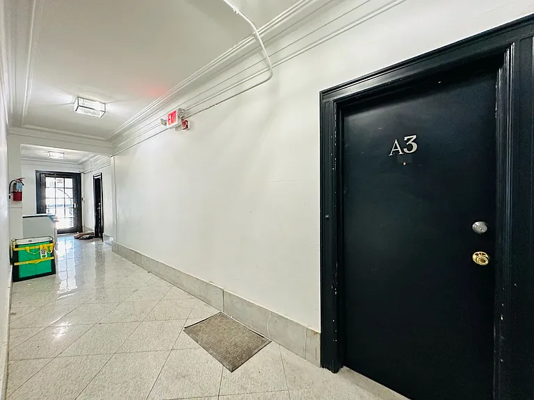 162 Avenue C #2C — Photo 8