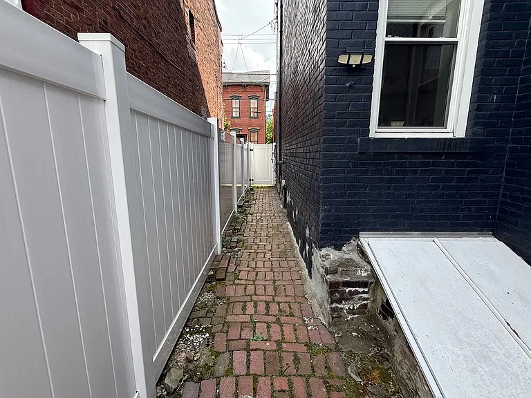 1811 Sidney St — Photo 17