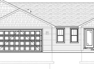 111 Cayuse Ct, Fox Lake, WI 53933