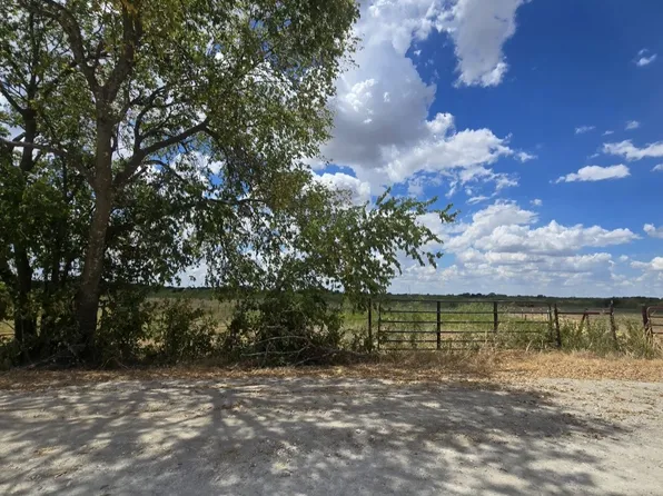 NW County Road 1300, Barry, TX 75102