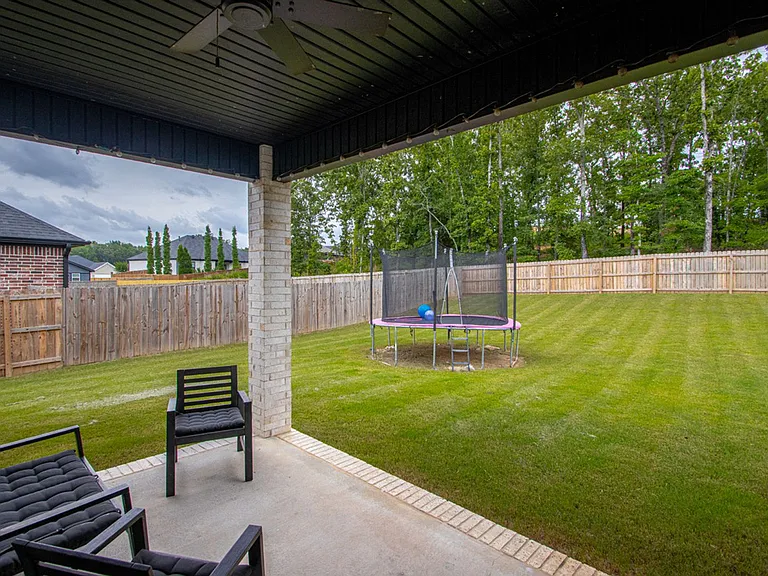 9025 Wooddale Dr — Photo 22