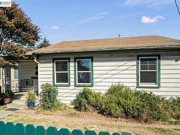 2nd image of 36846 Niles Blvd