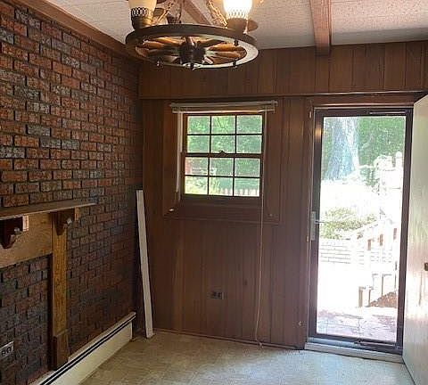 4th image of 3180 Williston Rd