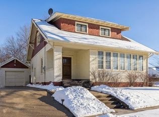 705 7th St, Nevada, IA 50201