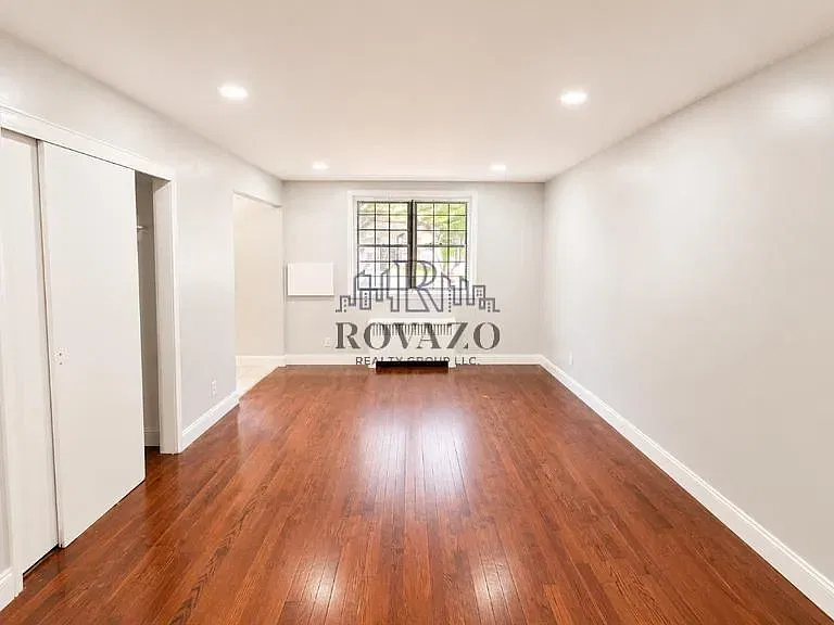 1 bed, 550 sqft, $1,550 — Photo 3