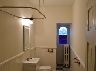 54 S Duke St APT 2, York, PA 17401