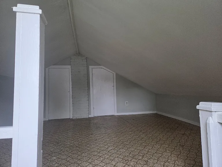 Upstairs space