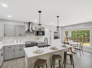 305 Mayfield St, Summerville, SC 29485