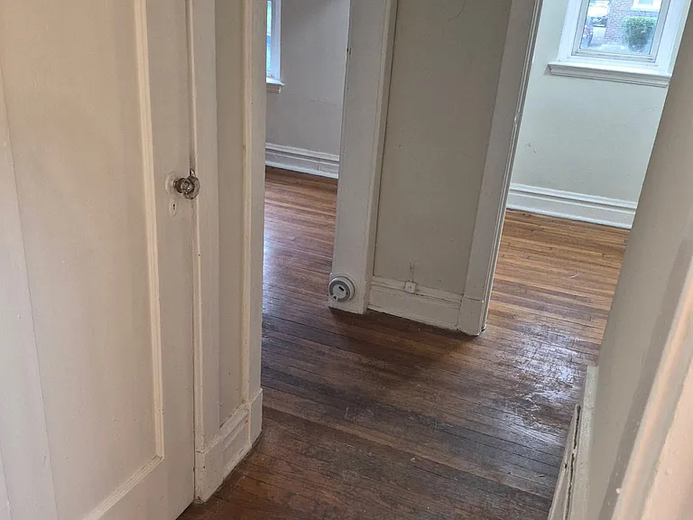 6301 N Rosebury Ave #1E — Photo 10