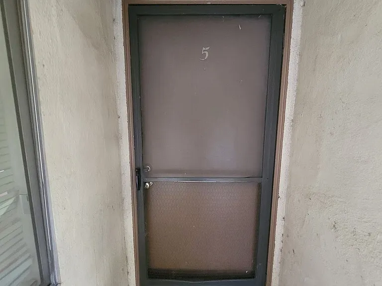 49 E Latimer Ave #5 — Photo 1