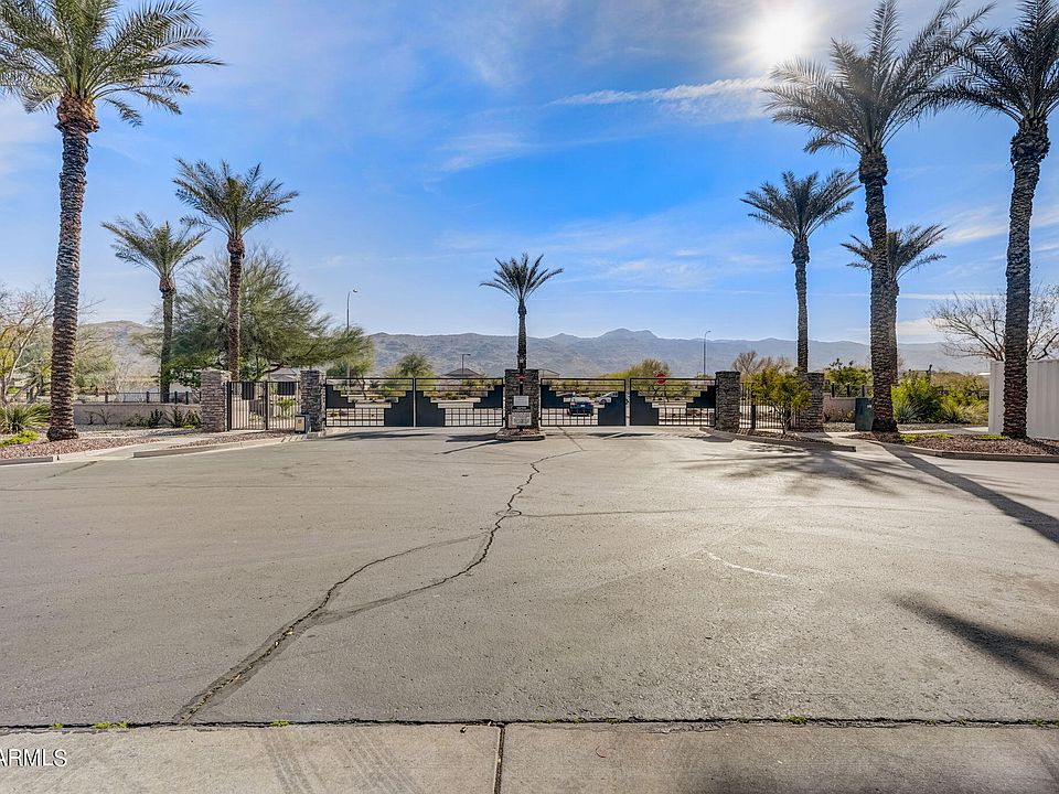 1st image of 2825 E DUNBAR Drive