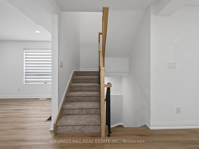 221 Churchill Ave #R — Photo 12