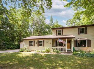 1055 Minkin Dr, Traverse City, MI 49685