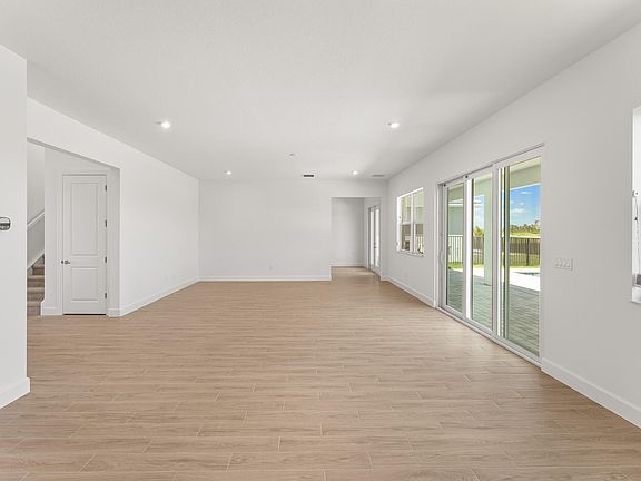 4th image of 10601 SW Larocca Way