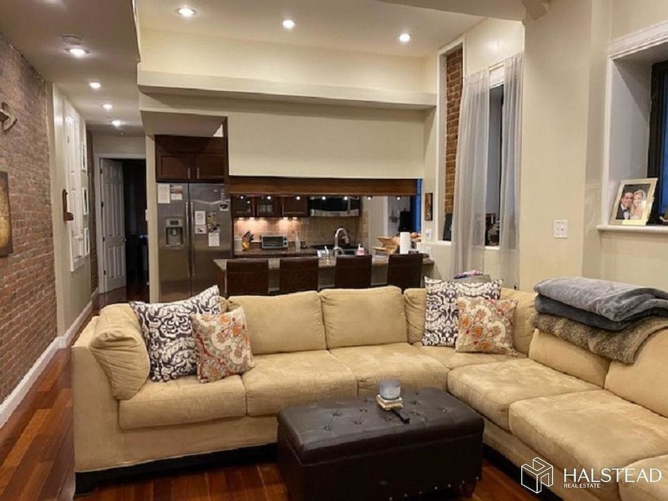 1st image of 213 W 85th St #1B
