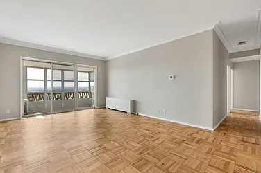 2000 Linwood Avenue, #23X