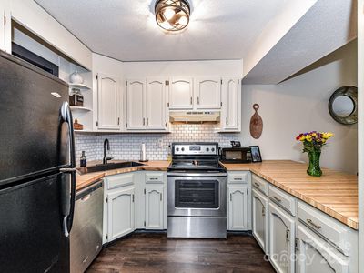 100 Willow Run Dr APT 26, Gastonia, NC, 28056