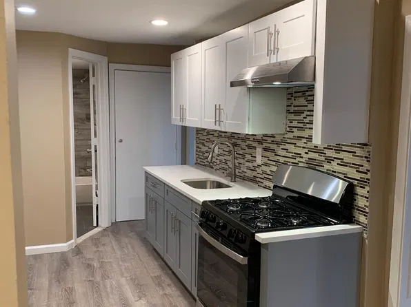 229 1st St, Elizabeth, NJ