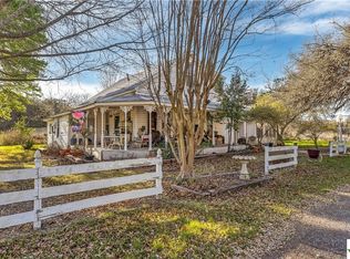 953 Hueco Springs Loop Rd, New Braunfels, TX 78132