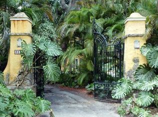 3881 Hardie Ave, Coconut Grove, FL 33133