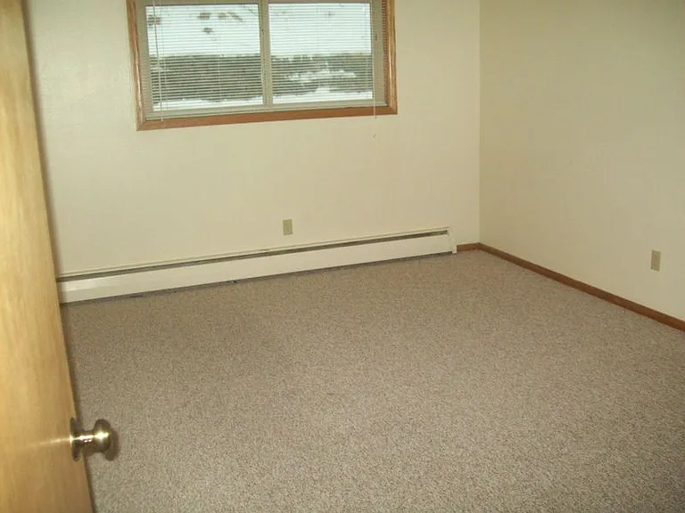 5021 Old Middleton Rd — Photo 13