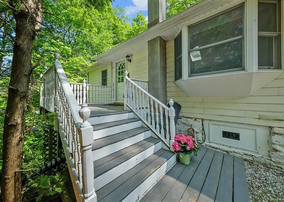 10 Wingdale Road, Carmel, NY 10512 Zillow