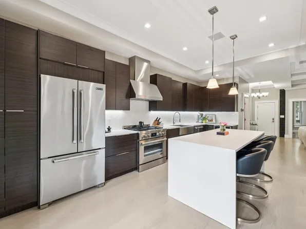 27 Mercer St #1, South Boston, MA 02127