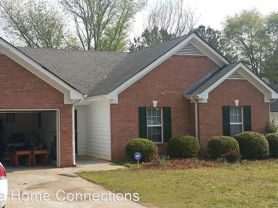 1st image of 1780 Riverchase Cir NE