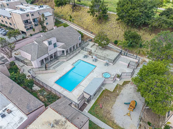 1701 Neil Armstrong St APT 202, Montebello, CA 90640