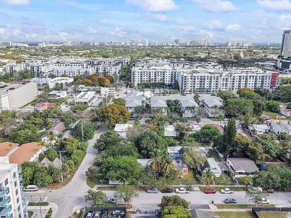 100 NE 5th St, Fort Lauderdale, FL 33301