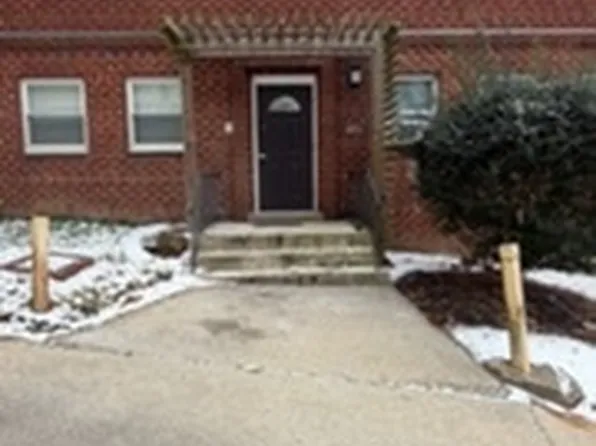 4593 Macarthur Blvd NW APT 2, Washington, DC 20007
