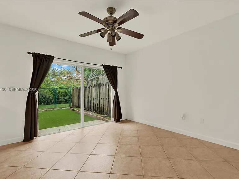 8566 SW 214th Way — Photo 6