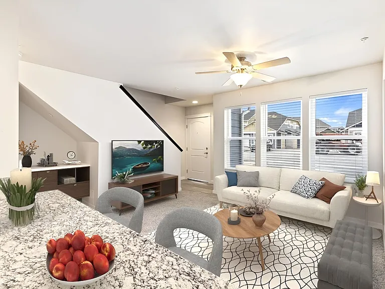Move in and Save at Creekside Townhomes! — Photo 26