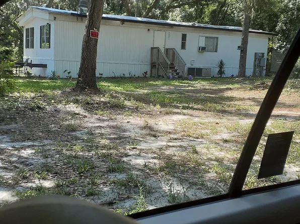 3001 NE 147th Ct, Silver Springs, FL 34488