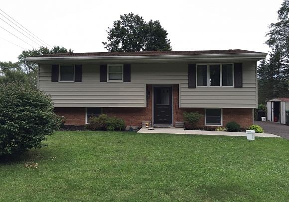 1st image of 36 Pamela Dr