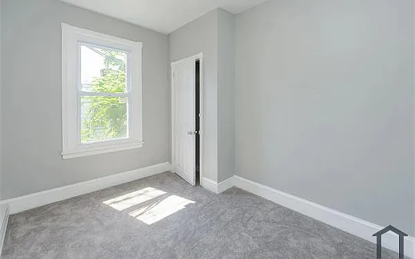 532 N Paxon St — Photo 8