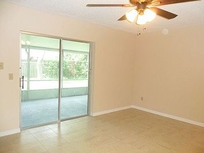 5th image of 744 Woodvalley Way