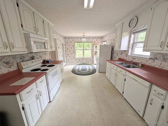 5th image of 164 Whitley Rd